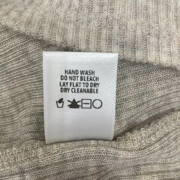 β¨ Feel The Piece Sleeveless Turtleneck M/L Tencel Oatmeal Made USA Ribbed - Picture 11 of 12